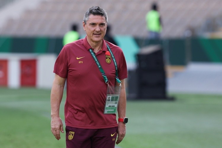 津媒:国足亚运队让伊朗全场0射正,显示安东尼奥防反战术正确 津媒:国足亚运队让伊朗全场0射正,显示安东尼奥防反战术正确