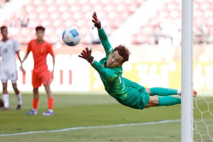 李昊：感觉都没怎么做动作有点快感冒了 历史就是用来改写的